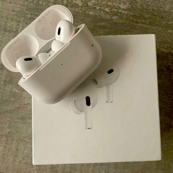 Apple airpod pros gen 2